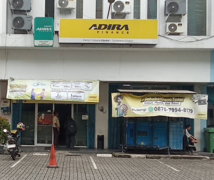 Adira Finance Ciputat