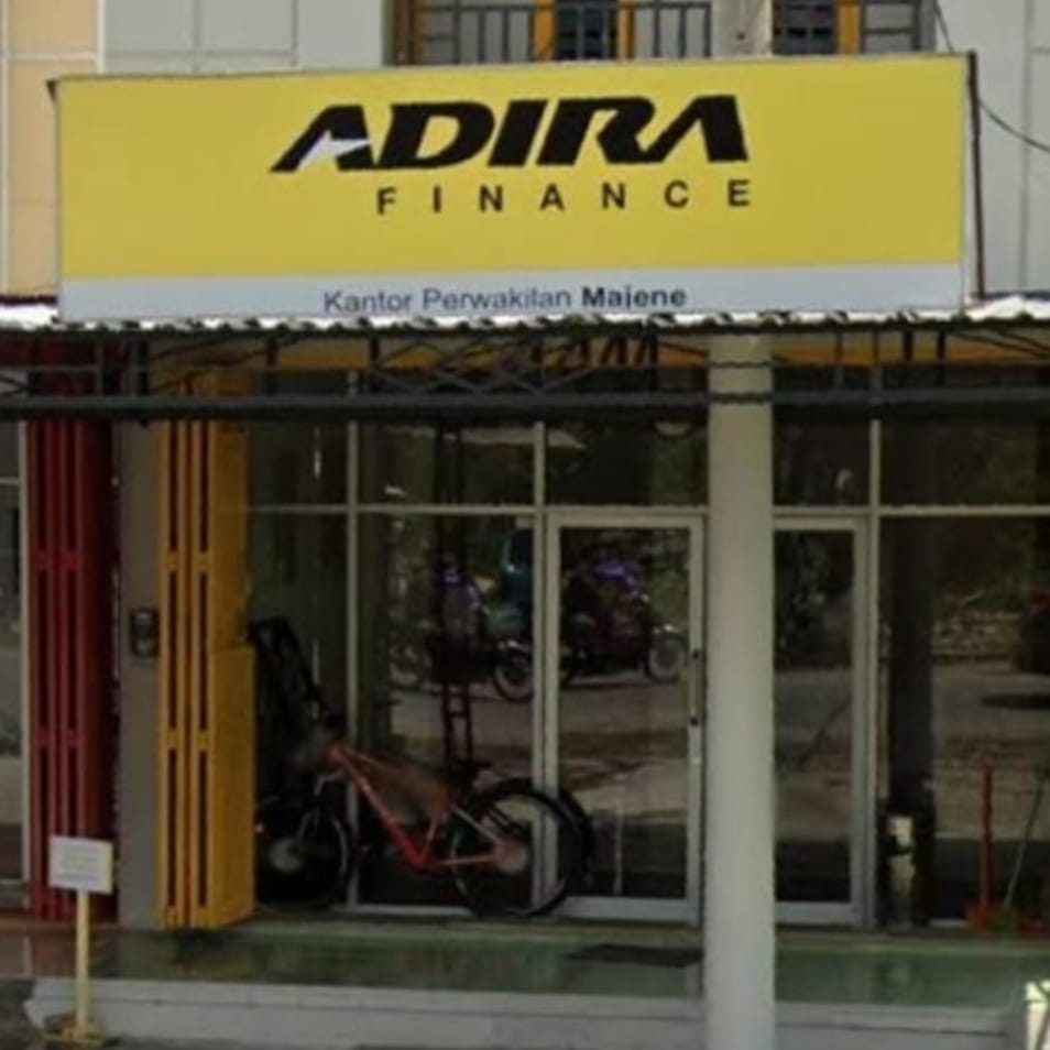 Adira Finance Majene